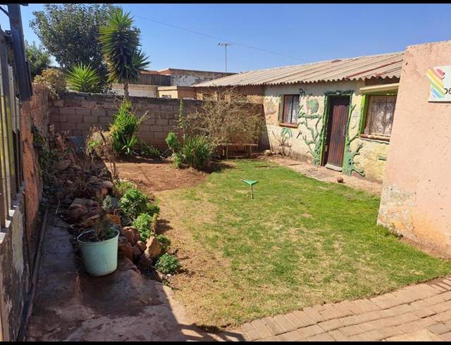2 BEDROOM HOUSE FOR SALE IN DOBSONVILLE